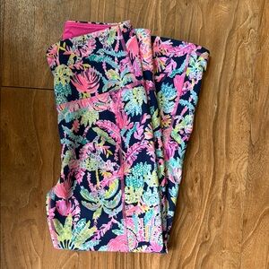 LILLY PULITZER Weekender High Rise CROP Leggings SEEN AND HERD